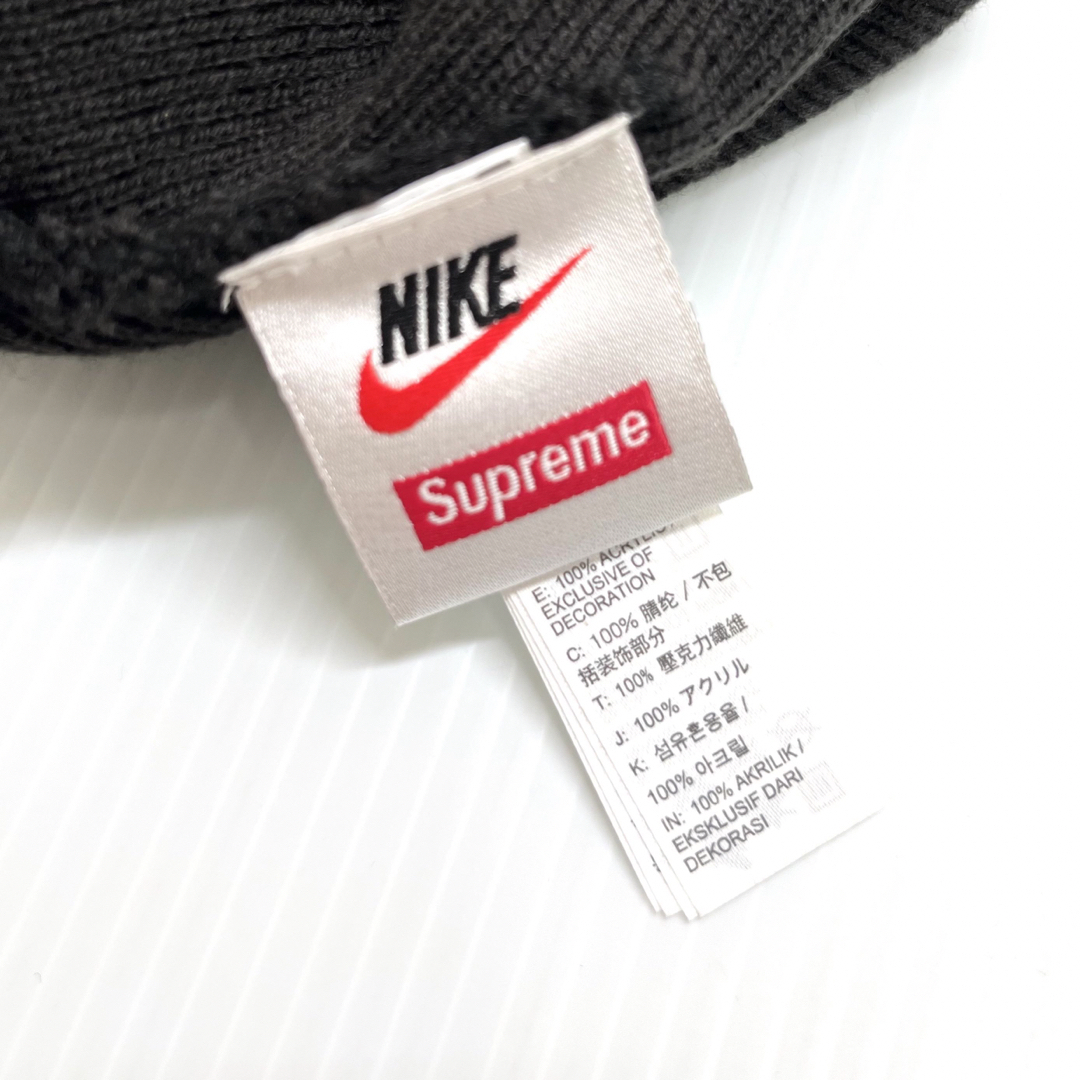 Supreme(シュプリーム)のSupreme シュプリーム NIKE ナイキ ビーニー ニット キャップ メンズの帽子(ニット帽/ビーニー)の商品写真
