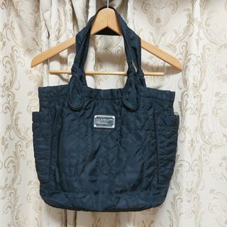 マークバイマークジェイコブス(MARC BY MARC JACOBS)のMARC JACOBS　キルティング　トートバッグ(トートバッグ)