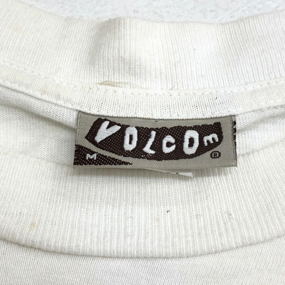 volcom(ボルコム)の訳あり ポッキリ US古着 USA製 ボルコム Volcom Tシャツ 半袖 ロゴプリント サイズ：メンズ M ホワイト【中古】 メンズのトップス(Tシャツ/カットソー(半袖/袖なし))の商品写真