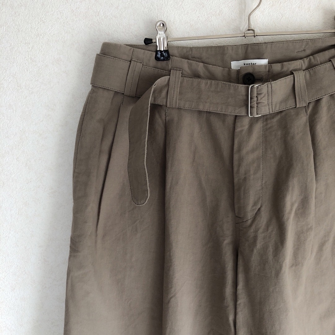 23SS kontor / Belted Back Pleat Pants