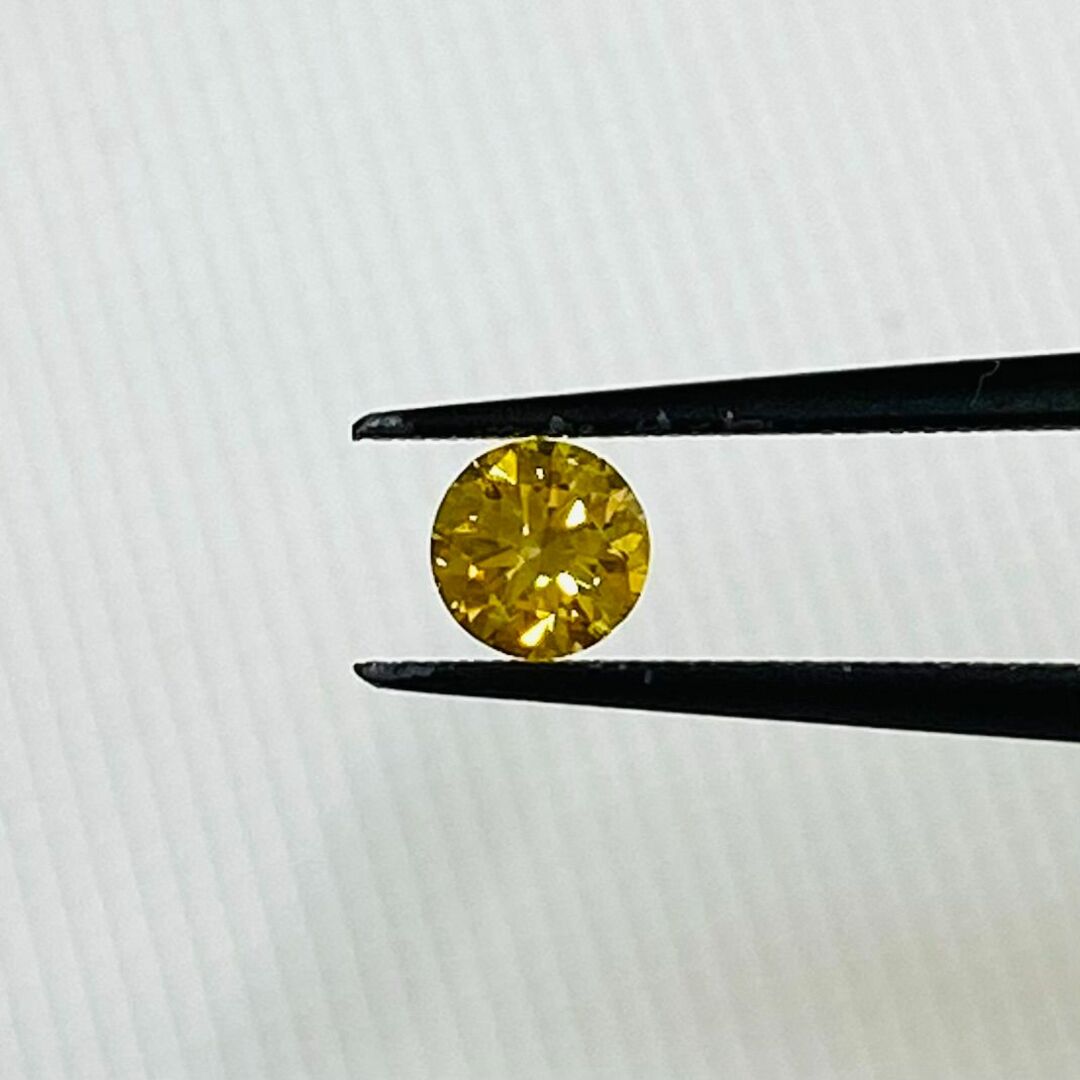 FANCY DEEP YELLOW 0.18ct RD/RT2139/GIA