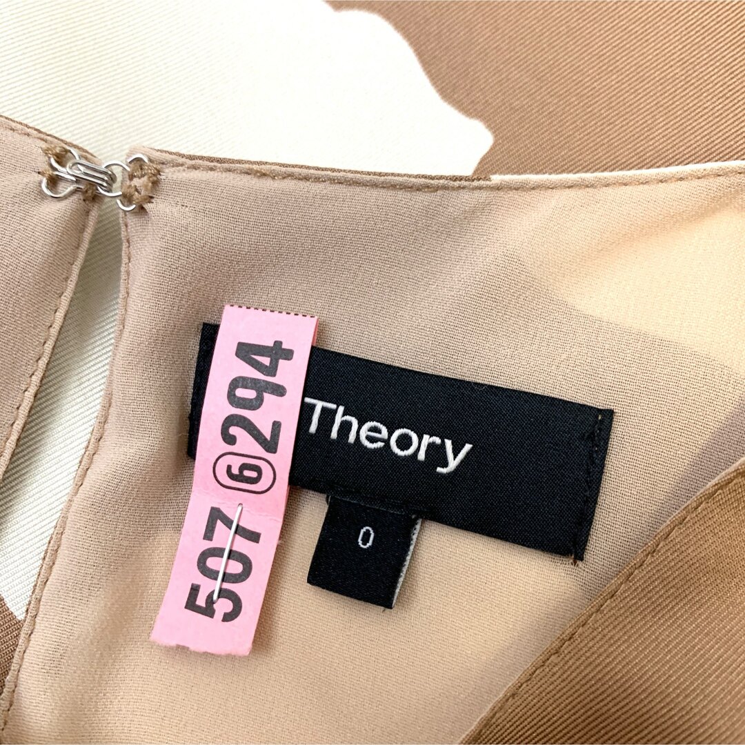 theory(セオリー)のセオリー　theory シルク　ワンピース　膝丈 レディースのワンピース(ひざ丈ワンピース)の商品写真