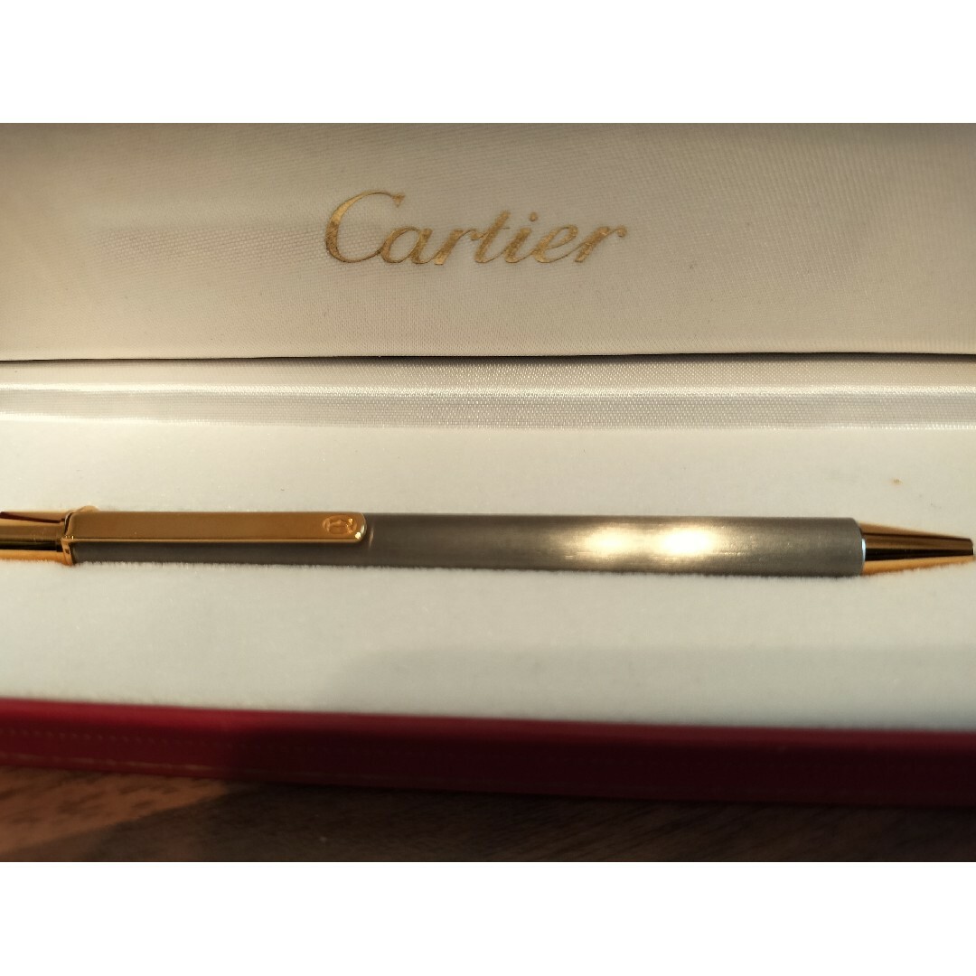 Cartierのボ−ルペン