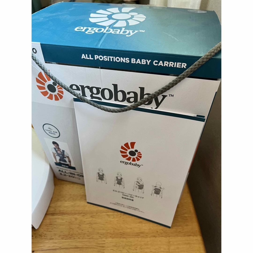 抱っこ紐 エルゴ エルゴベビー オムニ360 カバー、よだれカバー付き
