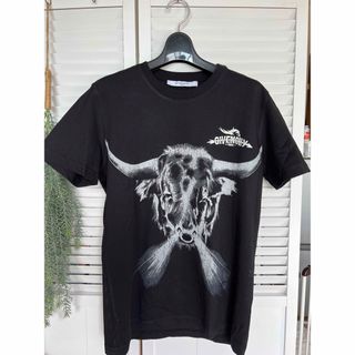 ジバンシィ(GIVENCHY)のジバンシー　メンズTシャツ　Sサイズ(Tシャツ/カットソー(半袖/袖なし))