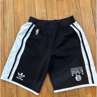 アディダス(adidas)のBrooklyn nets shorts(ショートパンツ)