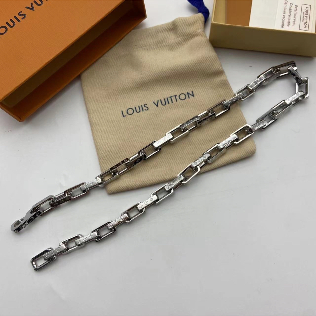 LOUIS VUITTON(ルイヴィトン)のLOUIS VUITTON ルイヴィトン コリエ チェーン モノグラムネックレス メンズのアクセサリー(ネックレス)の商品写真