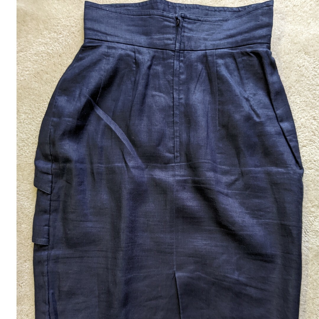 ELLE(エル)のスカート レディースのスカート(ひざ丈スカート)の商品写真