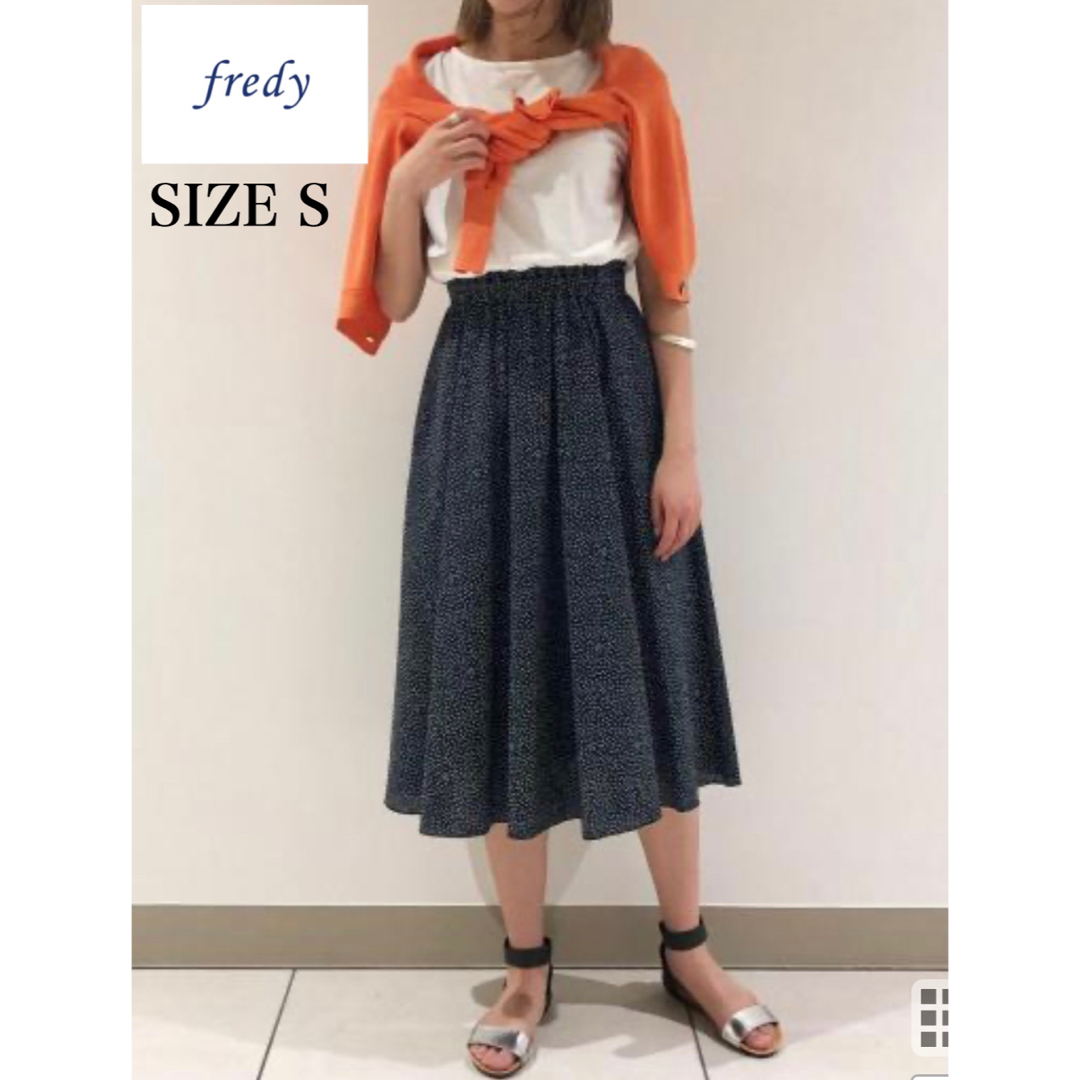 fredy emue(フレディエミュ)の新品未使用！fredy emue ドット柄ドッキングワンピース レディースのワンピース(ひざ丈ワンピース)の商品写真