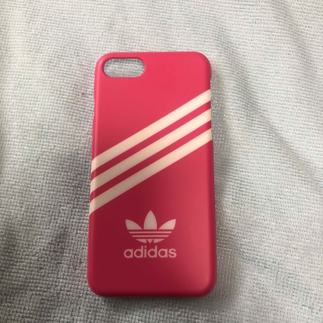 adidas(アディダス)のiPhoneケース スマホ/家電/カメラのスマホアクセサリー(iPhoneケース)の商品写真