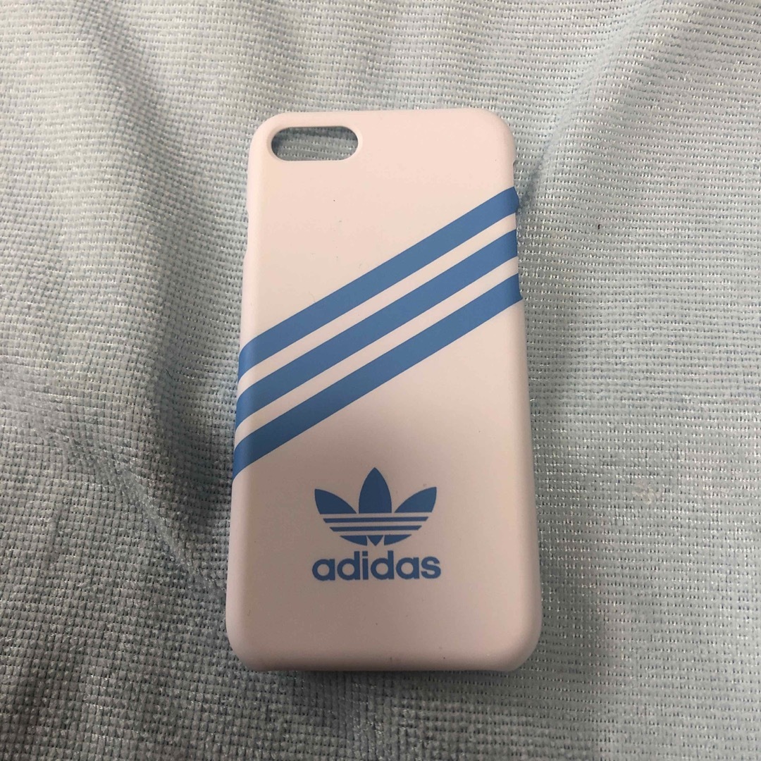 adidas(アディダス)のiPhoneケース スマホ/家電/カメラのスマホアクセサリー(iPhoneケース)の商品写真