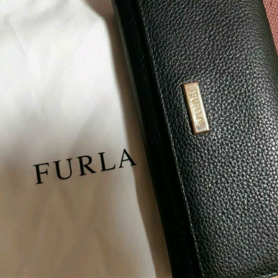 FURLA 長財布 黒