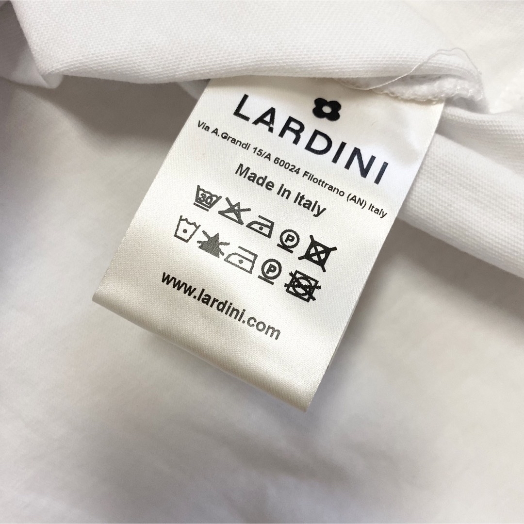 LARDINI 半袖Tシャツ フラワープリント ロゴ刺繍