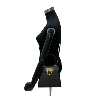 極 美品 袋付 Salvatore Ferragamo フェラガモ ガンチーニ 金具 リザード レザー 2way ハンドバッグ ショルダーバッグ ブラック 8mnb191-3