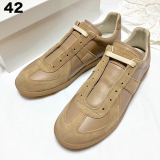 マルタンマルジェラ(Maison Martin Margiela)の新品 42 マルジェラ 23ss ベージュ ジャーマントレーナー 4857(スニーカー)