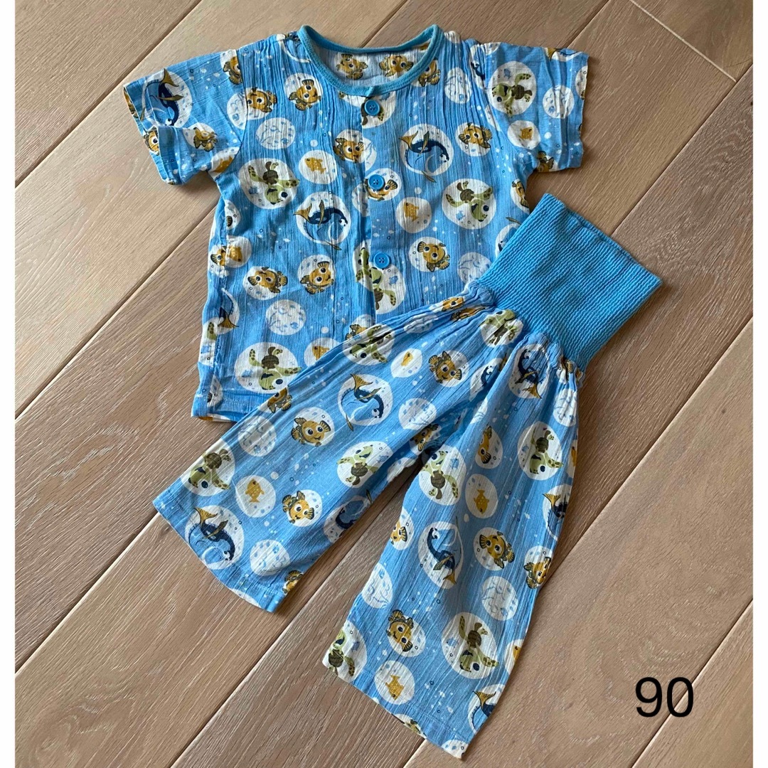 Disney(ディズニー)のディズニーベビー　ニモ　夏用パジャマ90 キッズ/ベビー/マタニティのキッズ服男の子用(90cm~)(パジャマ)の商品写真