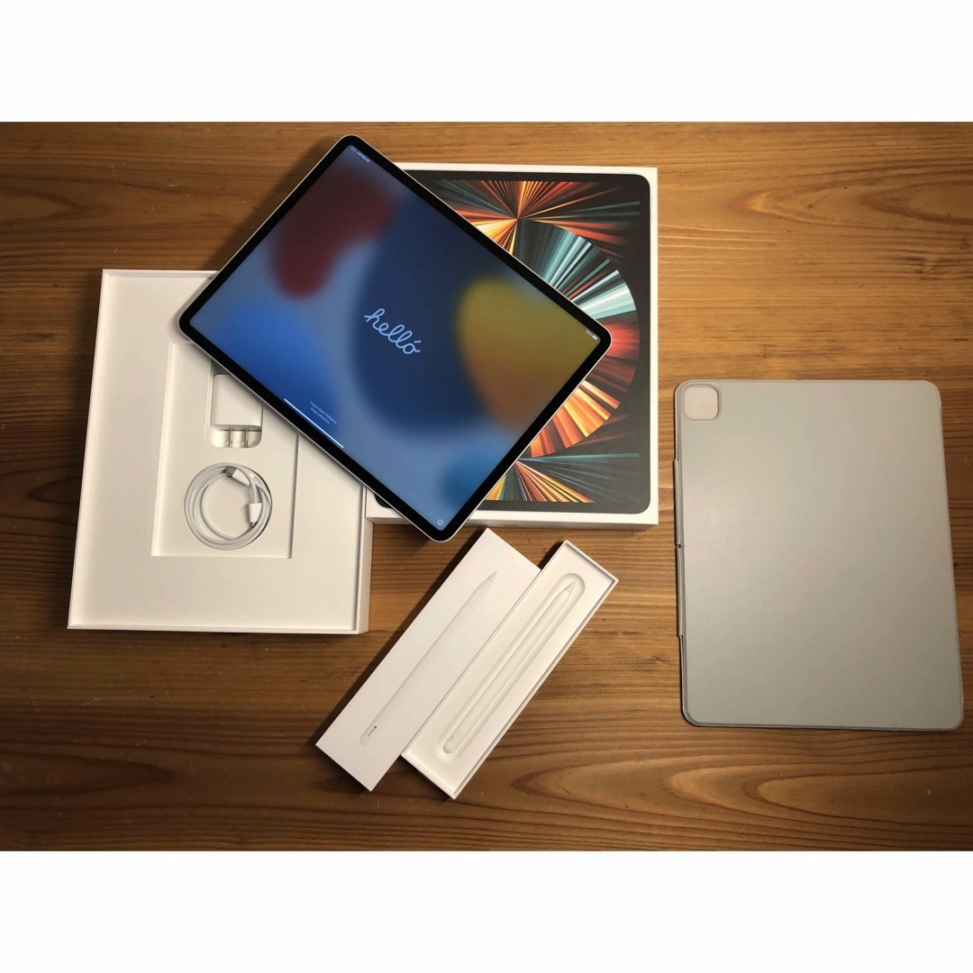 AppleApple iPad Pro 12.9第5世代 256GB シルバー Wi-Fi