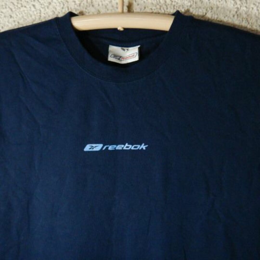 Reebok(リーボック)のo6563　reebok　リーボック　半袖　tシャツ　ロゴ　デザイン レディースのトップス(Tシャツ(半袖/袖なし))の商品写真