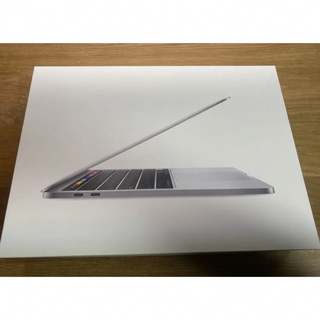 アップル(Apple)の2020年モデルMacBook pro Touch Bar 13インチ、US配列(ノートPC)