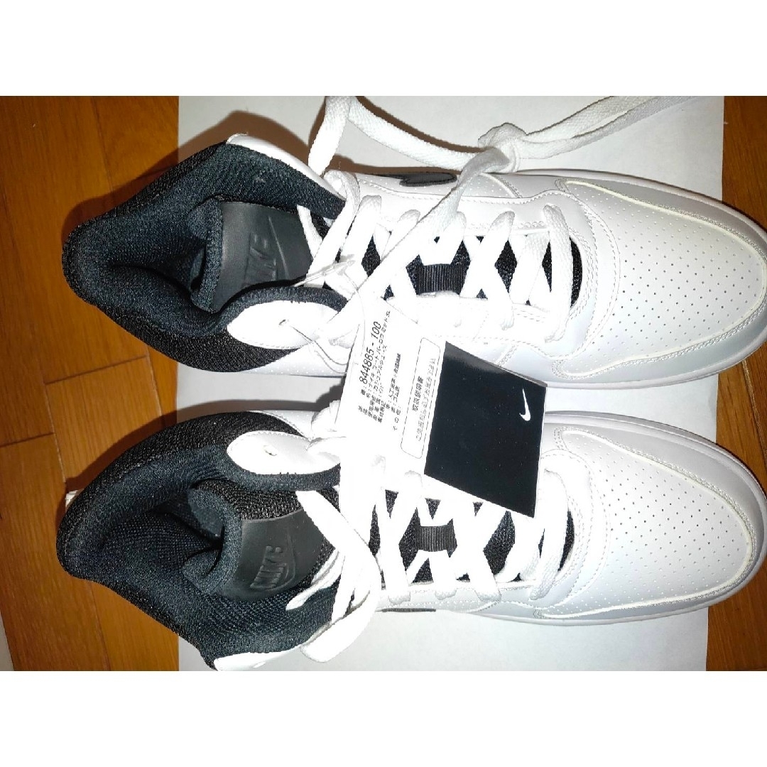 NIKE(ナイキ)のナイキ  コート  バーロウ  ミッド  SL メンズの靴/シューズ(スニーカー)の商品写真