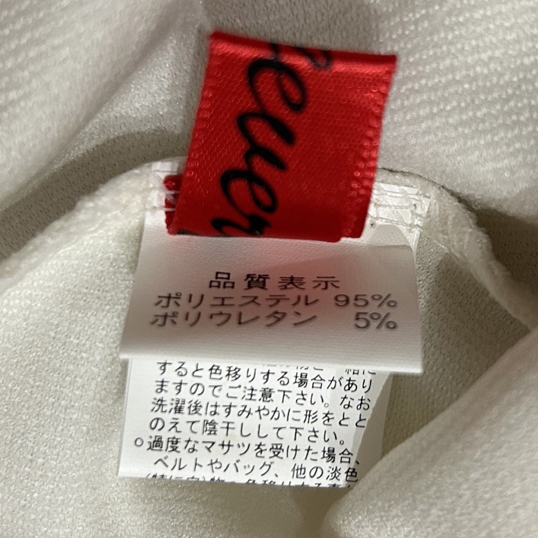 PAPILLONNER(パピヨネ)の匿名発送込　パピヨネ　ミニ　スカート　バイカラー　ベージュ　ホワイト　ボーダー レディースのスカート(ミニスカート)の商品写真