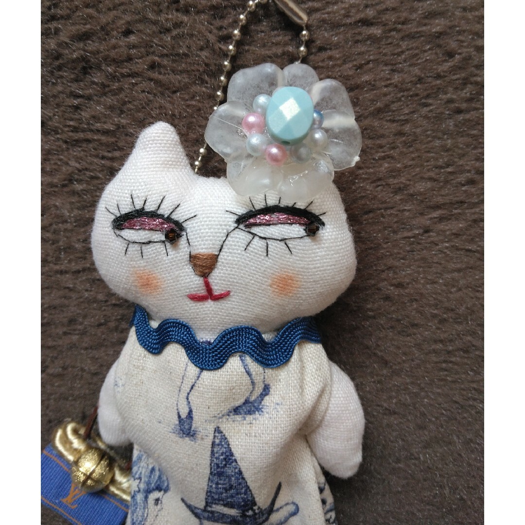 猫人形　ドールチャーム　ya*ya*doll ハンドメイド　アクセサリー雑貨 ハンドメイドのぬいぐるみ/人形(人形)の商品写真