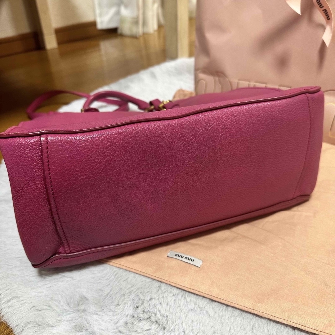 MIUMIU miumiu ハンドバッグ　正規品