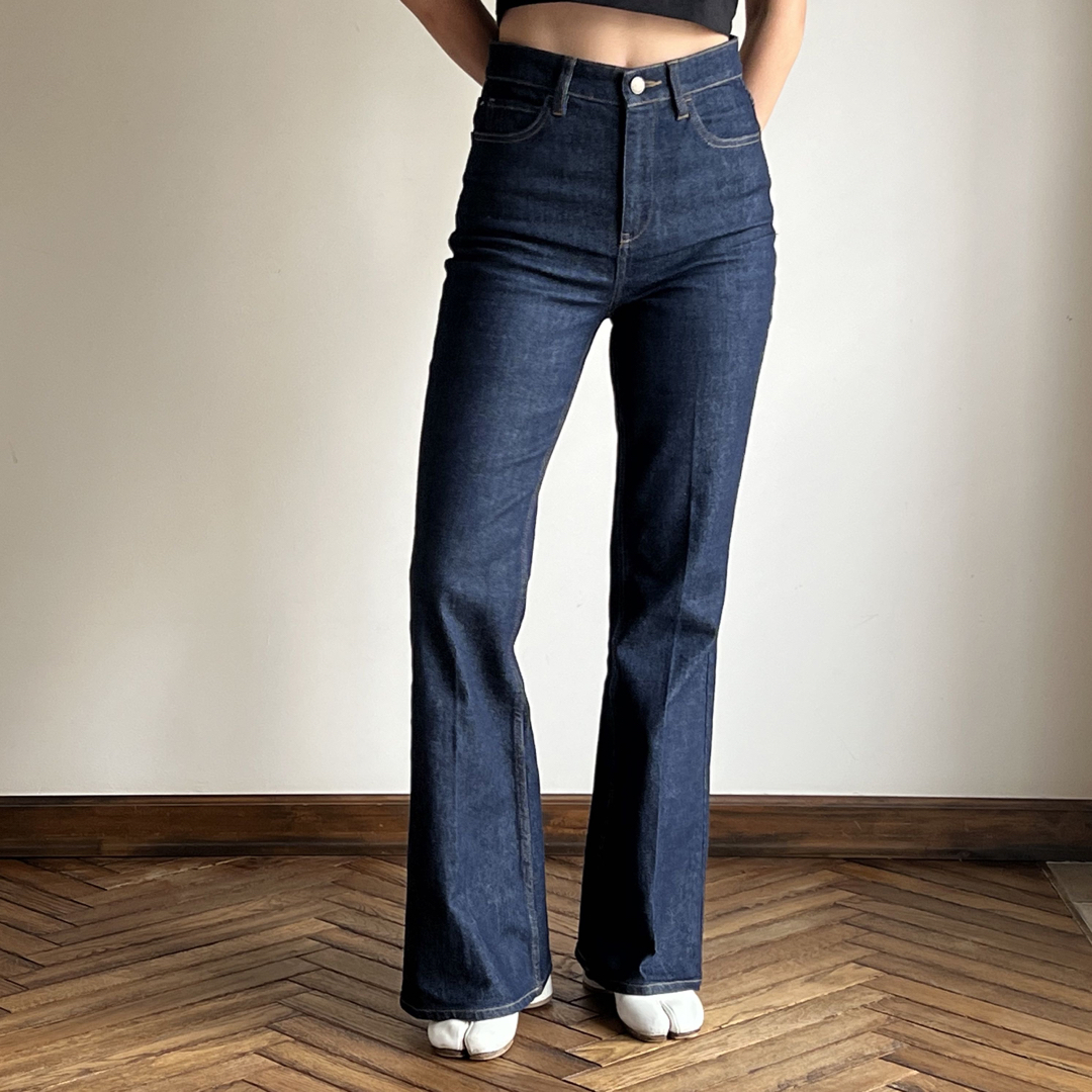 超安い 今期購入 theory フレアデニムパンツ DEMITRIA インディゴ 25