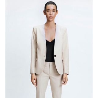 ザラ(ZARA)の新品 ザラZARA ジャケット ブレザー ベージュ オフィスカジュアル 大きい(ノーカラージャケット)