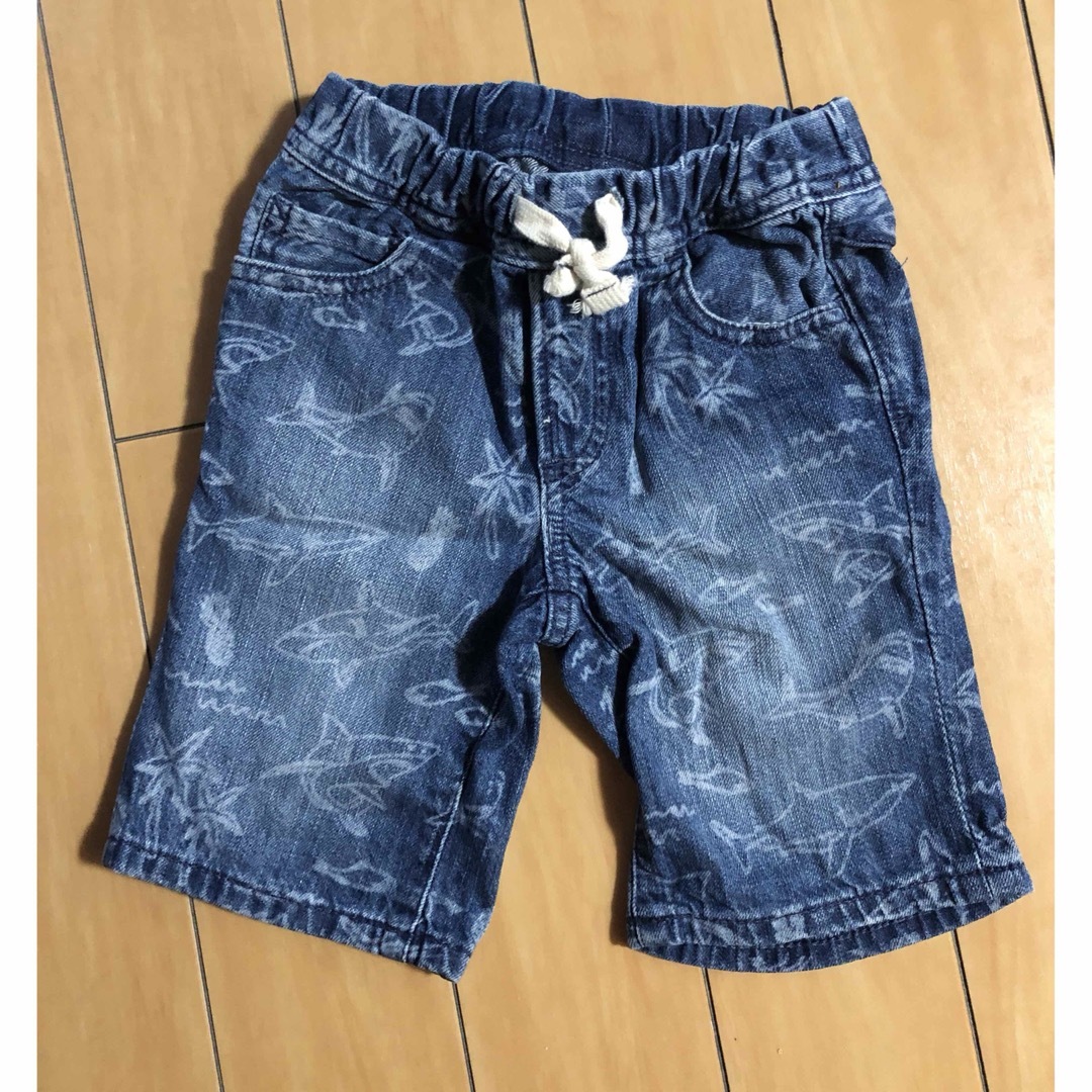 babyGAP(ベビーギャップ)のbabyGAP デニムパンツ キッズ/ベビー/マタニティのキッズ服男の子用(90cm~)(パンツ/スパッツ)の商品写真