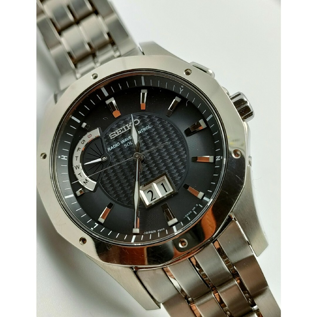 SEIKO - 人気のビッグデイト! セイコー ブライツ 軽量チタン 電波