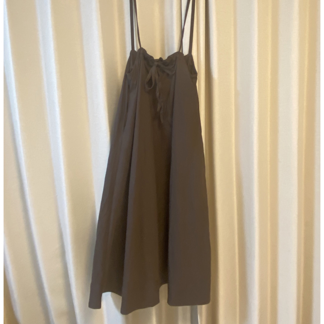 URBAN RESEARCH DOORS(アーバンリサーチドアーズ)のサスペンダーフレアスカート レディースのスカート(ロングスカート)の商品写真