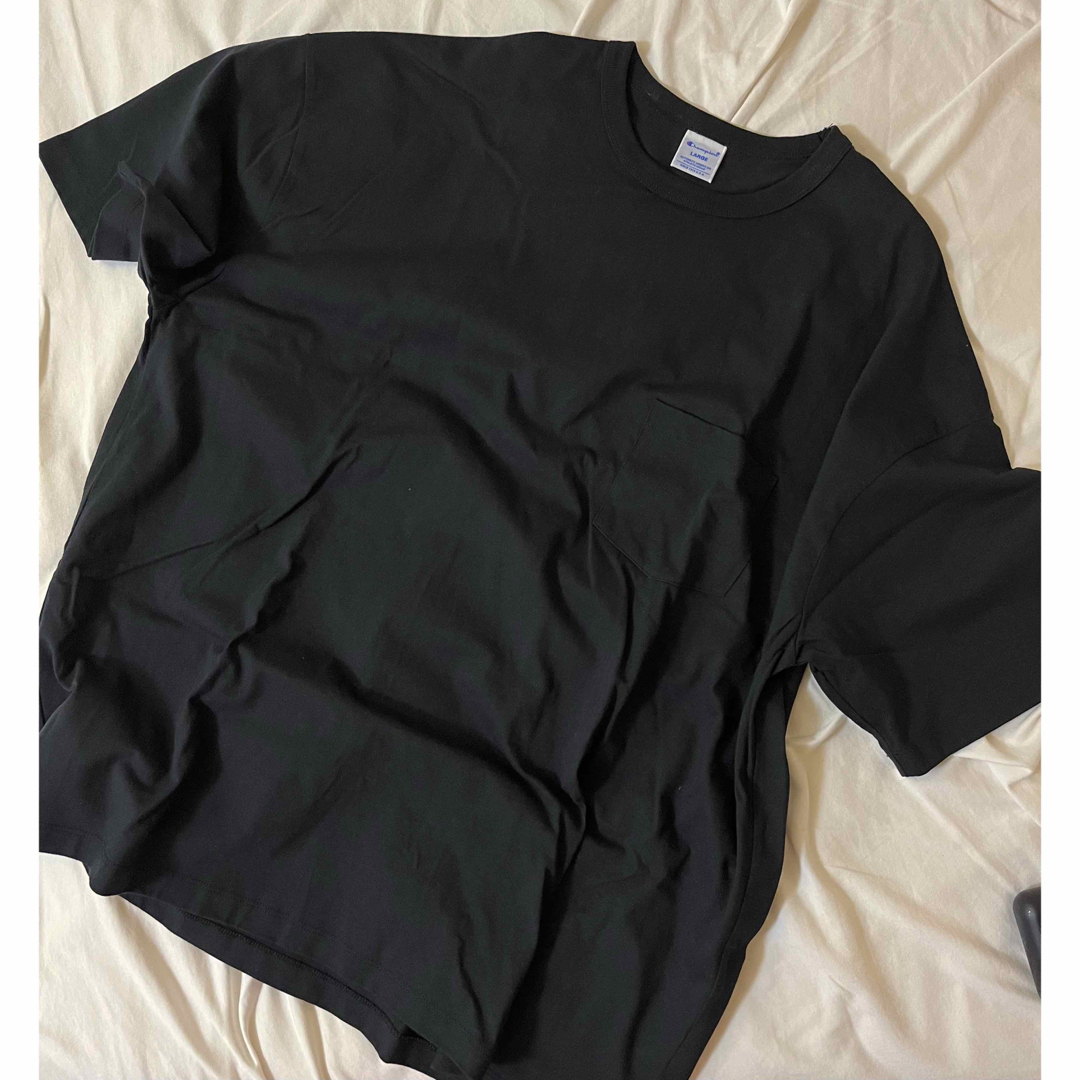 1LDK SELECT(ワンエルディーケーセレクト)のChampion x BEAMS / POCKET T-SHIRT  ミンナノ メンズのトップス(Tシャツ/カットソー(半袖/袖なし))の商品写真