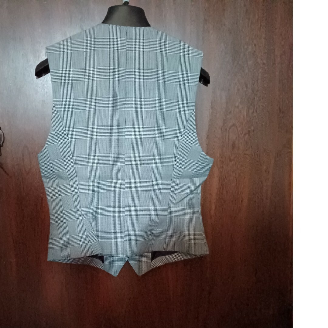 新品未使用 事務服 ベストのみ