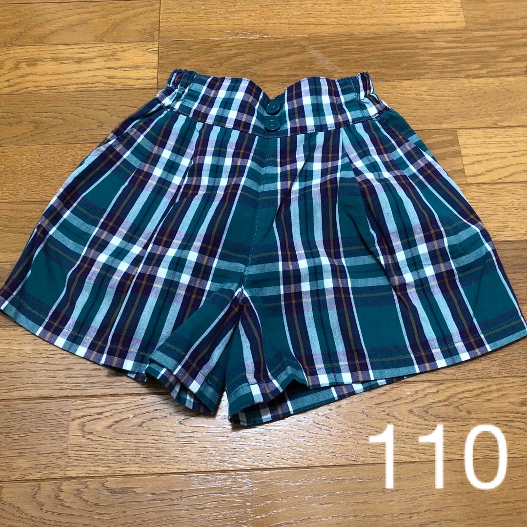 GU(ジーユー)のショートパンツ　グリーン系　110   キッズ/ベビー/マタニティのキッズ服女の子用(90cm~)(パンツ/スパッツ)の商品写真