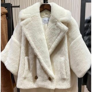 マックスマーラ ポンチョの通販 100点以上 | Max Maraを買うならラクマ