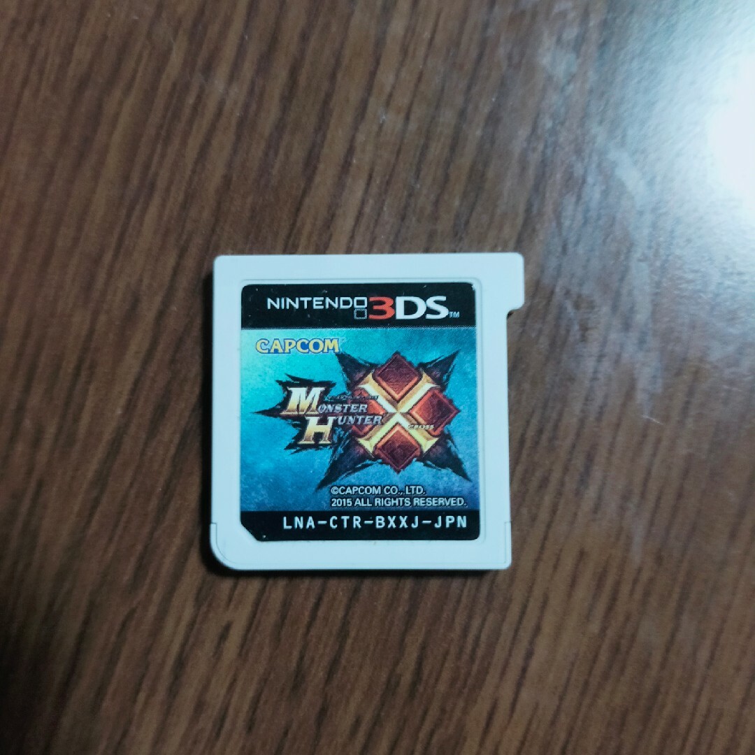 ニンテンドー3DS(ニンテンドー3DS)の3DS モンスターハンタークロス エンタメ/ホビーのゲームソフト/ゲーム機本体(携帯用ゲームソフト)の商品写真