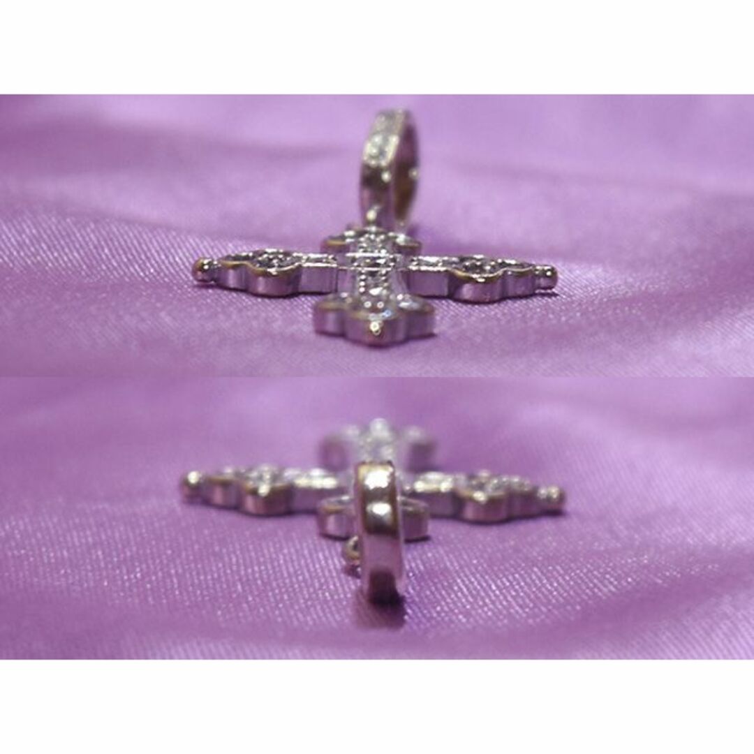 Loree Rodkin(ローリーロドキン)のLoree Rodkin Medium Gothic Cross WG/Dia レディースのアクセサリー(ネックレス)の商品写真