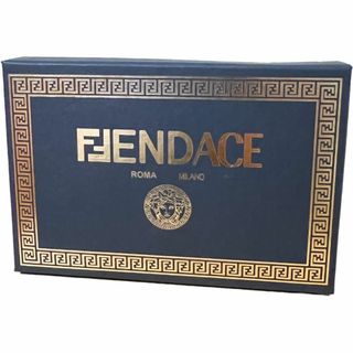 FENDI✖️VERSACE    カードケース　FENDACE