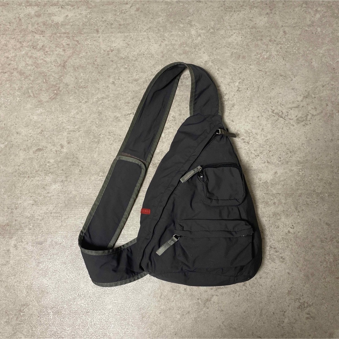 00s archive prada nylon shoulder bag