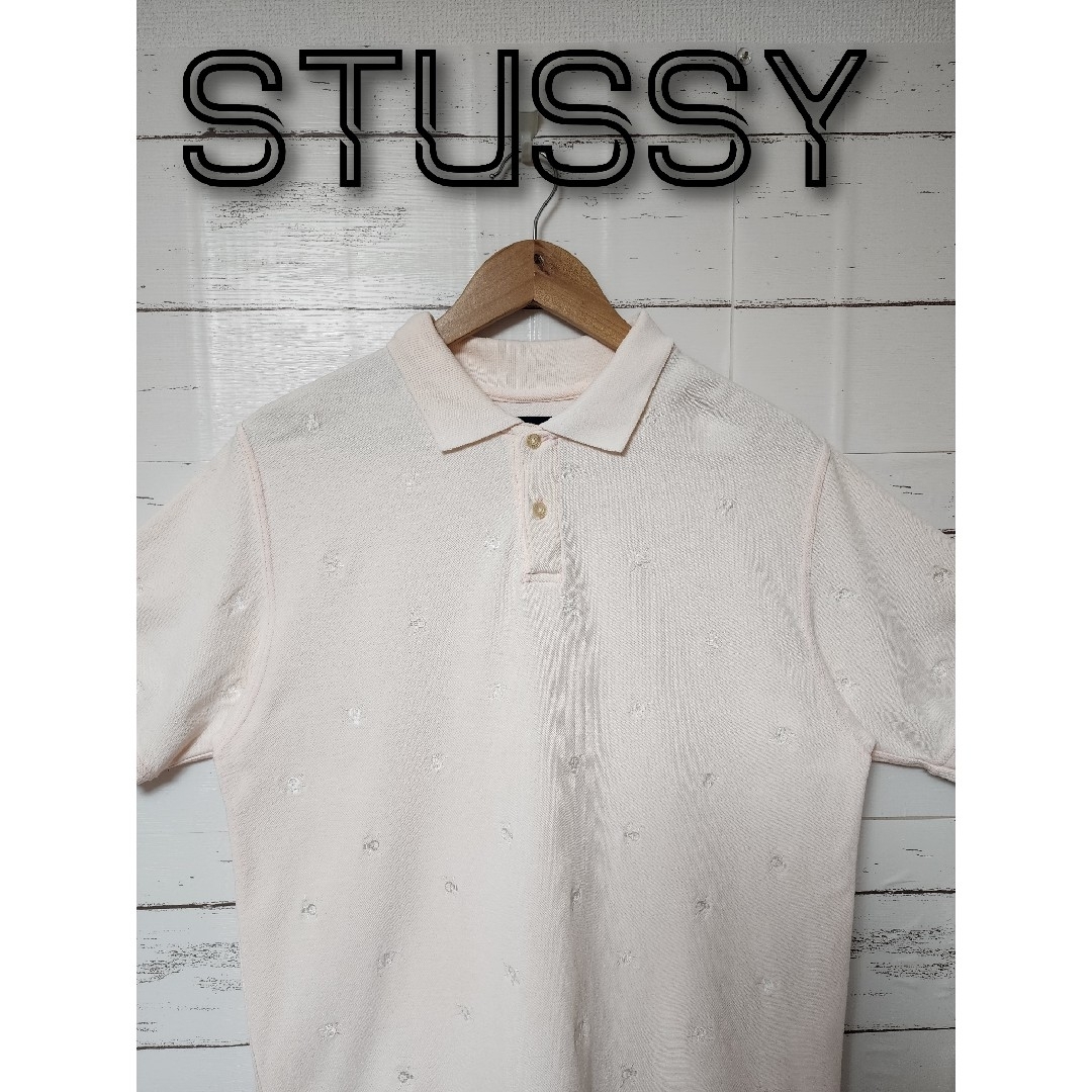 STUSSY(ステューシー)の《大人気》STUSSY ステューシー ポロシャツ 総柄 白 L スカル メンズのトップス(ポロシャツ)の商品写真