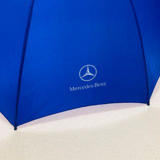 ビーエムダブリュー(BMW)の未使用品　メルセデス・ベンツ　傘　(ノベルティグッズ)