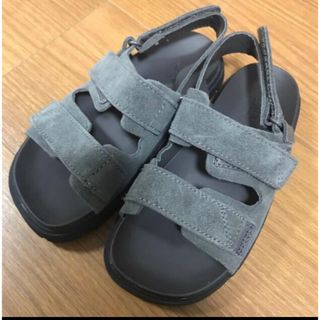 ザラキッズ(ZARA KIDS)の新品　ZARA ザラキッズ　サンダル(サンダル)