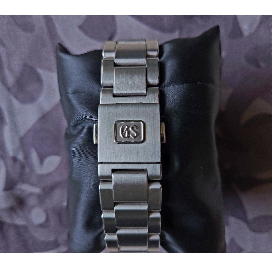 Grand Seiko(グランドセイコー)の【ほぼ未使用状態】グランドセイコー  SBGP011 9Fクォーツ メンズの時計(腕時計(アナログ))の商品写真