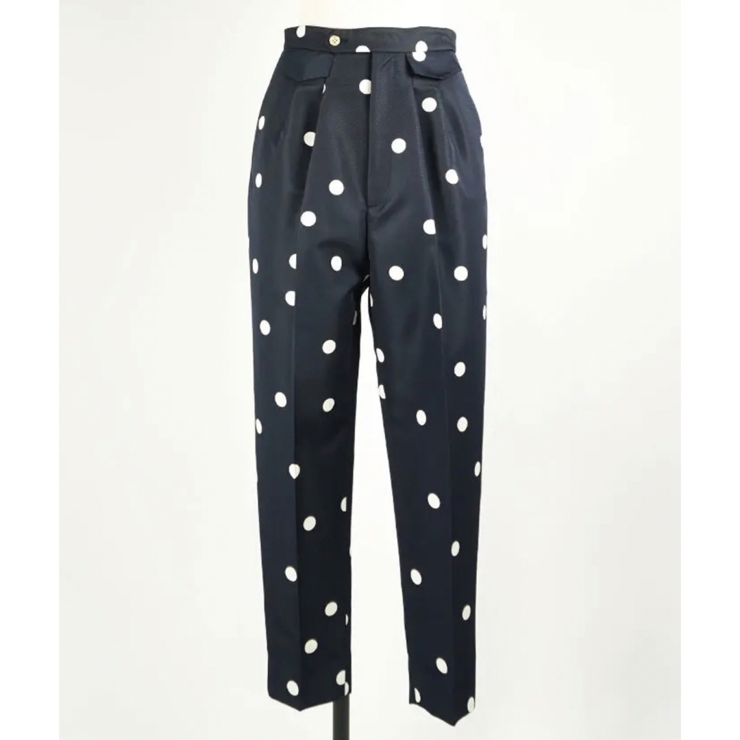 carrot pants dot black☆期間限定値下げ中 レディースのパンツ(クロップドパンツ)の商品写真