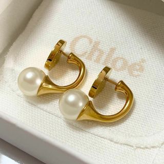 クロエ(Chloe)の❤️クロエ❤️パールピアス ゴールド(ピアス)