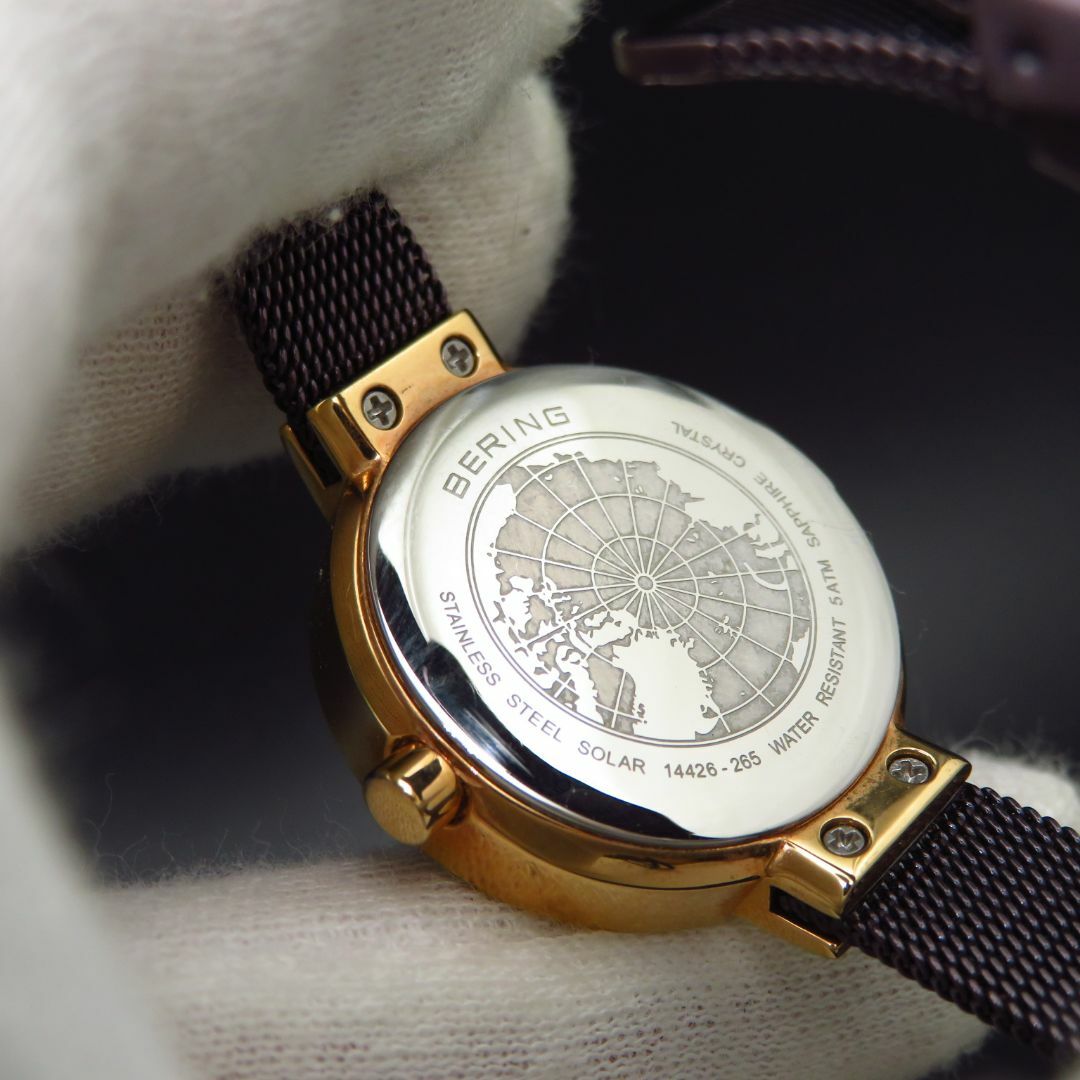 BERING(ベーリング)のBERING ソーラー腕時計 デイト マザーオブパール レディースのファッション小物(腕時計)の商品写真