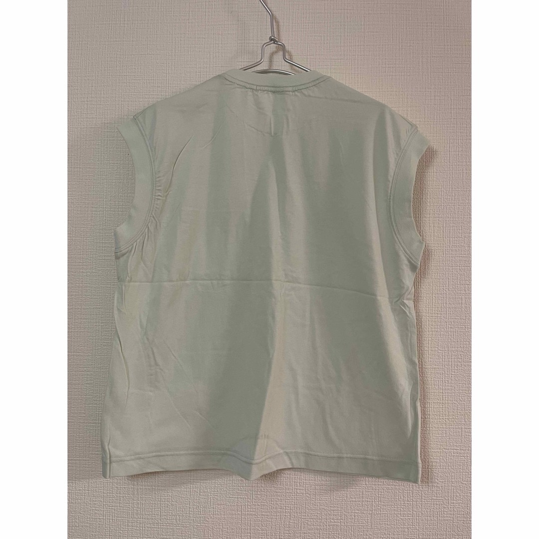 Lugnoncure(ルノンキュール)のルノンキュール　ノースリTシャツ　新品 レディースのトップス(Tシャツ(半袖/袖なし))の商品写真