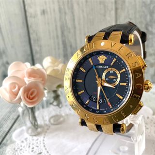 【希少】VERSACE ヴェルサーチ 腕時計 GMT Vレース アラーム