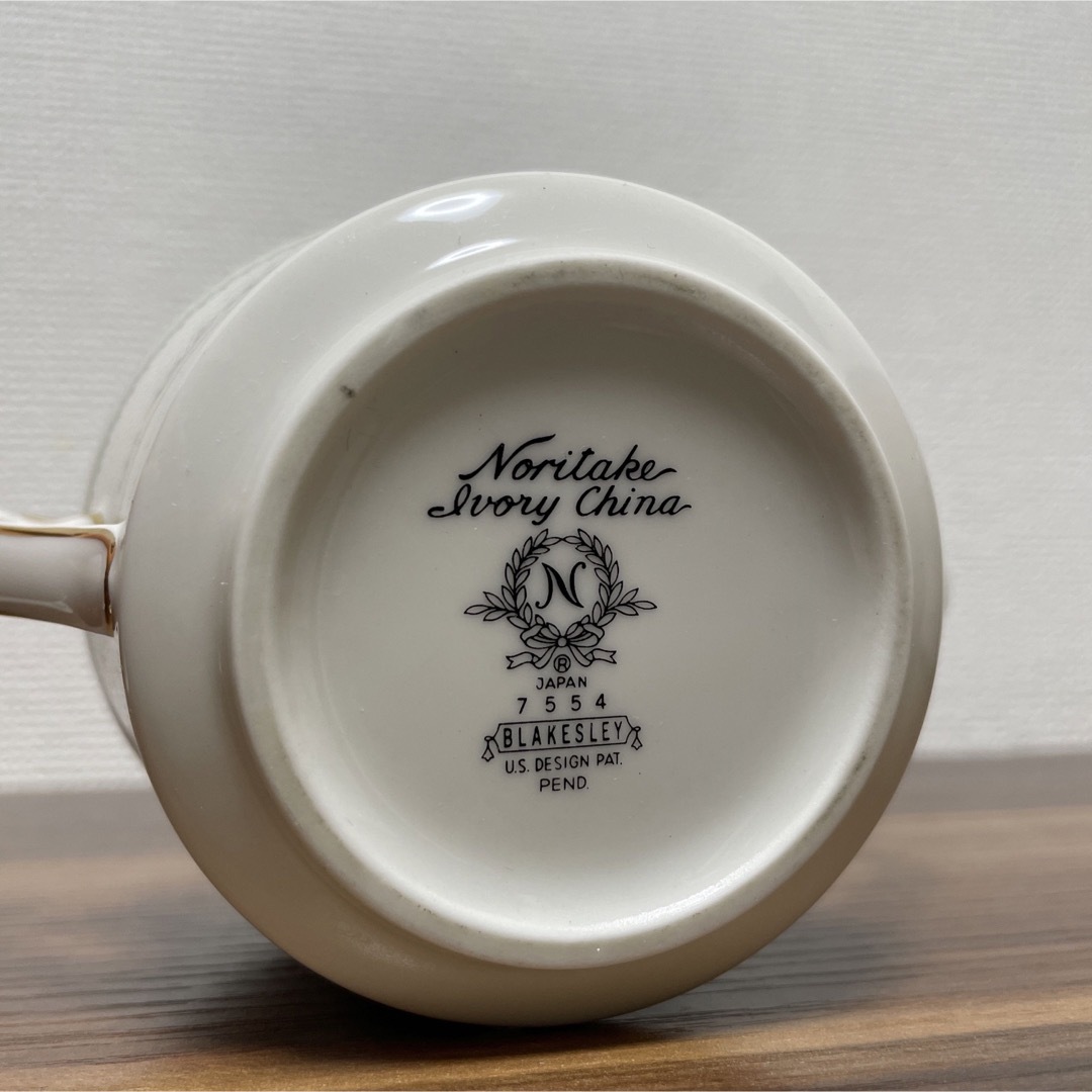 Noritake(ノリタケ)の廃盤 ノリタケ アイボリーチャイナ シュガーポット クリーマー インテリア/住まい/日用品のキッチン/食器(食器)の商品写真